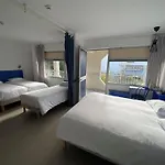 Les Rives Bleues Otel