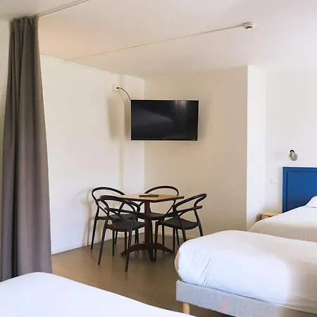 Hotel Les Rives Bleues 2*