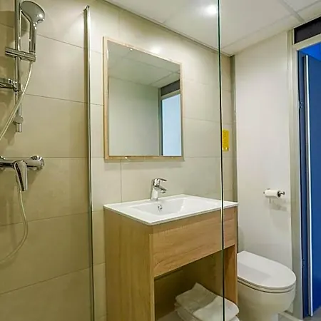 Les Rives Bleues Hotel