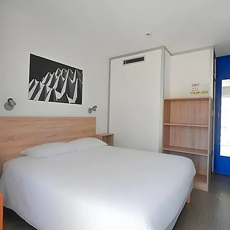 Hotel Les Rives Bleues 2*