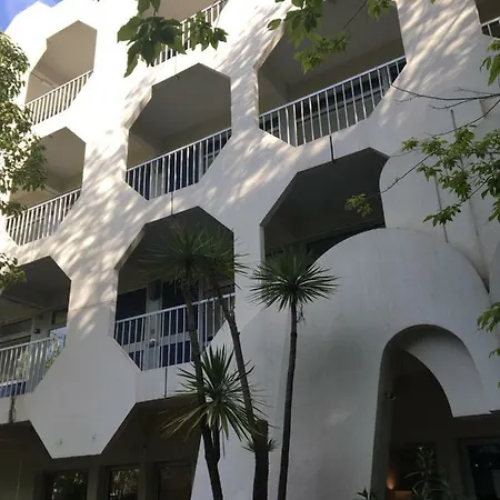 Les Rives Bleues Otel