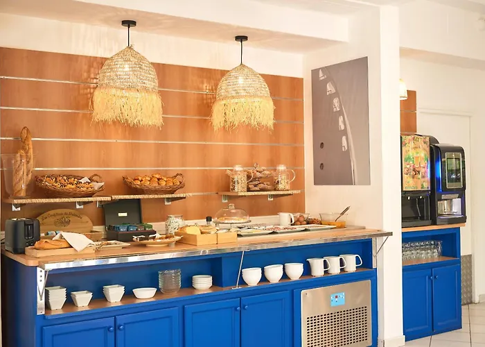 Hotel Les Rives Bleues 2*